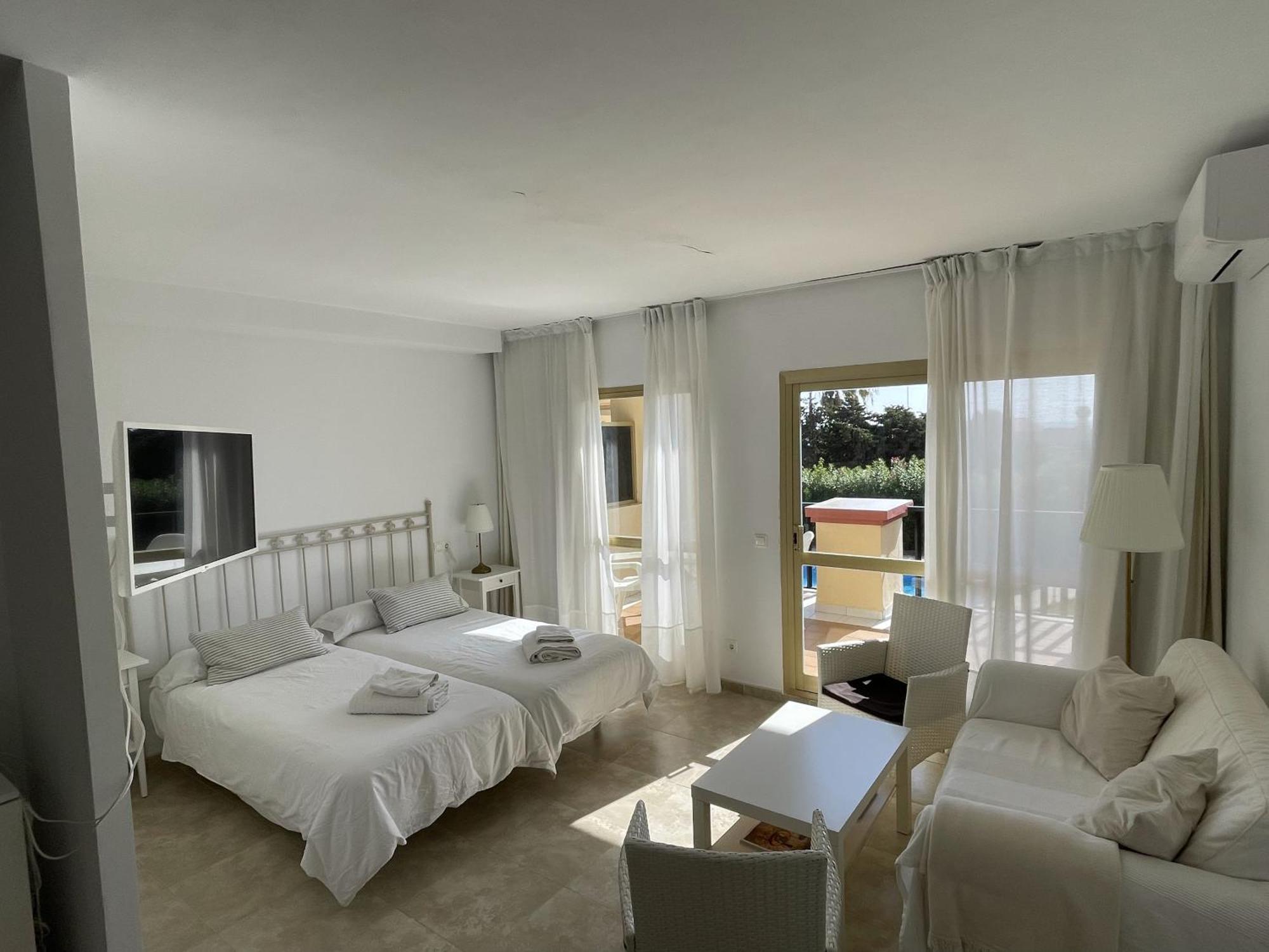 Estudio Primera Linea 50 Mtrs Playa. Fibra 600Mb Marbella Exteriör bild